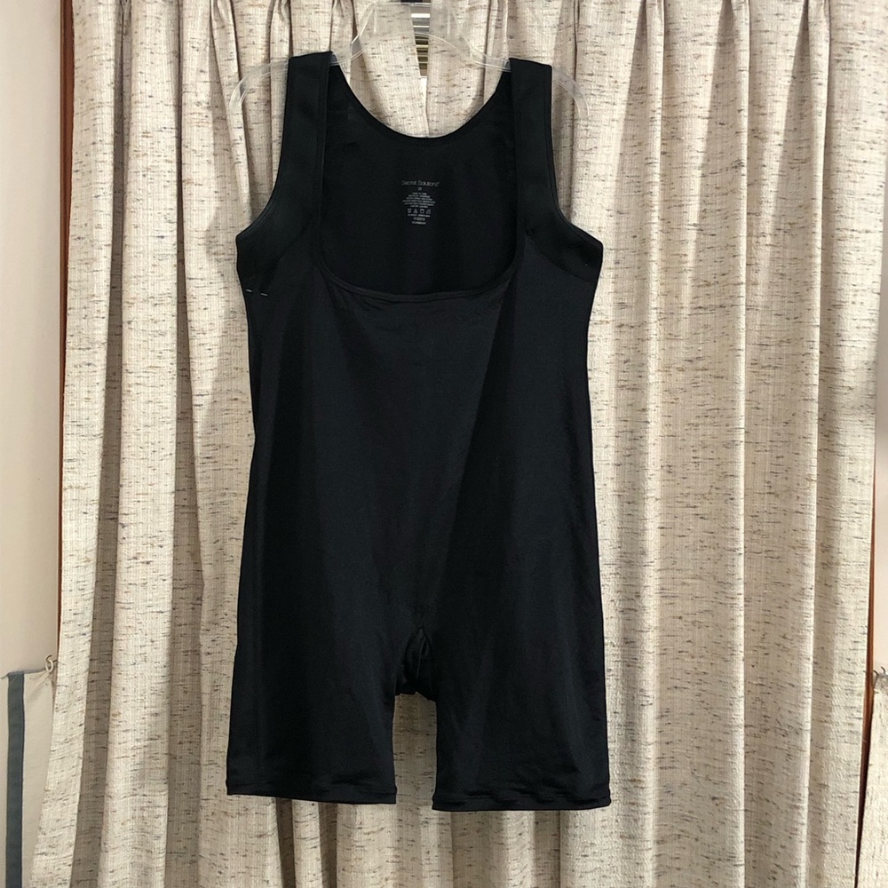 Secret Solutions Black Power Shaper Firm Control Wear-Your-Own-Bra Body Shaper
